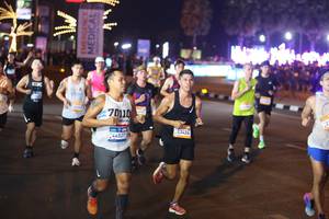 BIB: 72782, 22577, 70110, 0000000, 000000
                            <button type="button" onclick="openModal(23160859)" class="btn btn-primary btn-sm float-right btn-popup" data-toggle="modal" data-target=".modal-high-quality">
                        <i class="fas fa-shopping-cart"></i> Add to Cart
                    </button>
                                            <button type="button" onclick="isThisMe(23160859, true)" class="btn btn-success btn-sm float-right btn-popup btn-isme hidden" data-toggle="tooltip" data-placement="bottom" title="นี่คือรูปของคุณใช่ไหม คลิกที่นี่เพื่อเอาเข้าอัลบั้ม">
                        <i class="fas fa-plus"></i> Add to album
                    </button>
                    <button type="button" onclick="isThisMe(23160859, false)" class="btn btn-warning btn-sm float-right btn-popup btn-isnotme hidden">
                        <i class="fas fa-ban"></i> Remove from album
                    </button>